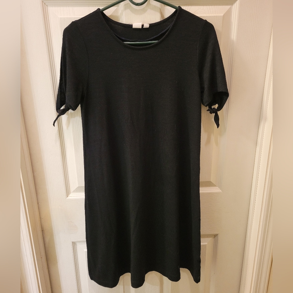 GAP Classic Black Knit Dress With Tie Sleeves
